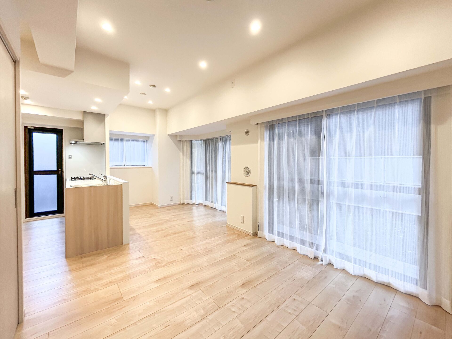 【成約事例】荒川区荒川3丁目 専用庭付き中古マンション